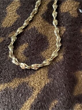 Twisted Gold-Link Necklace for Women - Shiny Gold Finish 22”